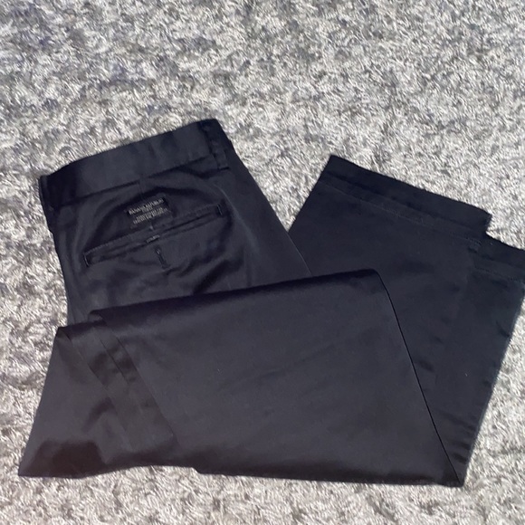 Banana Republic Mason Republic Athletic Tapered Pant - Picture 2 of 5